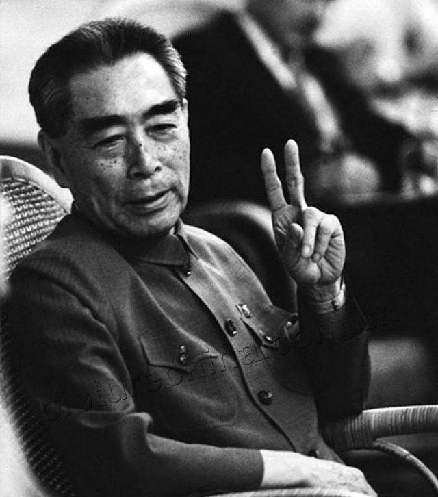謹以此塑像緬懷周總理誕辰121周年(組圖)